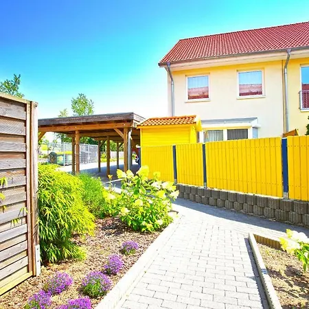 Private Near Exhibition Center Pansiyon Hannover