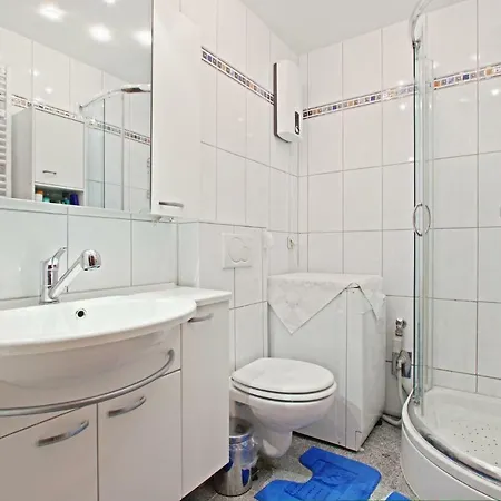 Private Near Exhibition Center