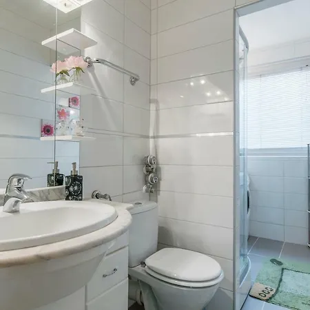 Private Near Exhibition Center