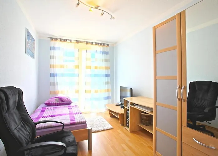 Privat bolig Private Near Exhibition Center *