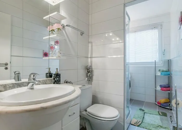 Private Near Exhibition Center