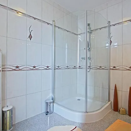 Habitación en casa particular Private Near Exhibition Center