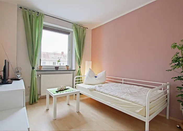 Private Near Exhibition Center Rum i privatbostad *