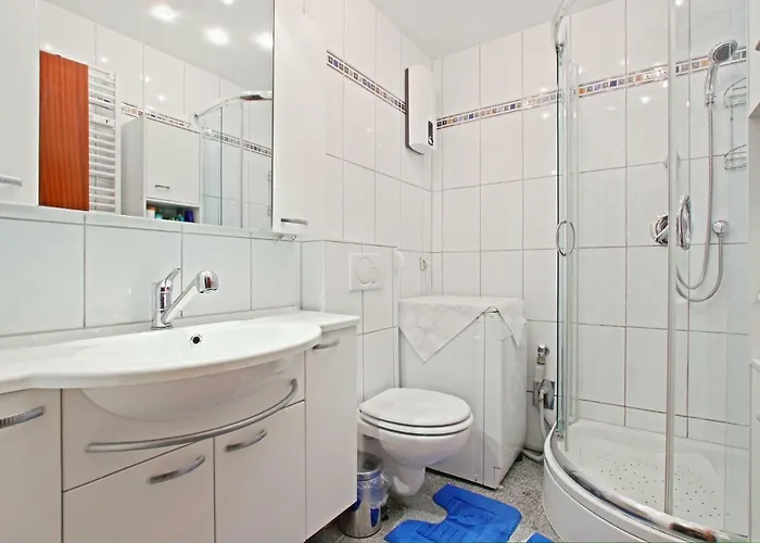 Conzept加私人客房展览中心（客房代理机构）酒店