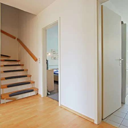 Private Near Exhibition Center *